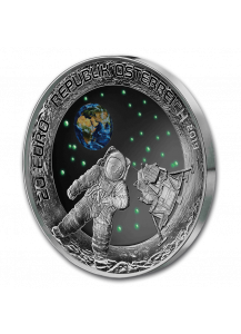 Österreich 2019 Mondlandung - gewölbte Prägung - Farbe  Silber 20 € PP
